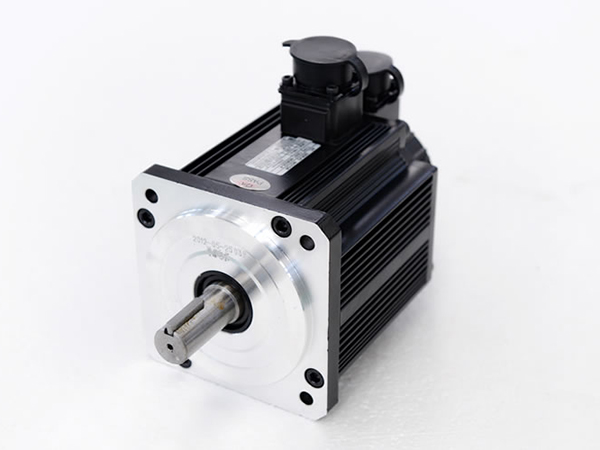 伺服電機(jī)使用漏電保護(hù)器老是跳閘怎么辦？伺服電機(jī)報警原因介紹